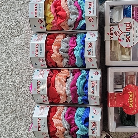 116 Items Bundle!!🔥🔥 Buyers Gifts Or Easter Basket Stuffers. - Picture 2 of 11